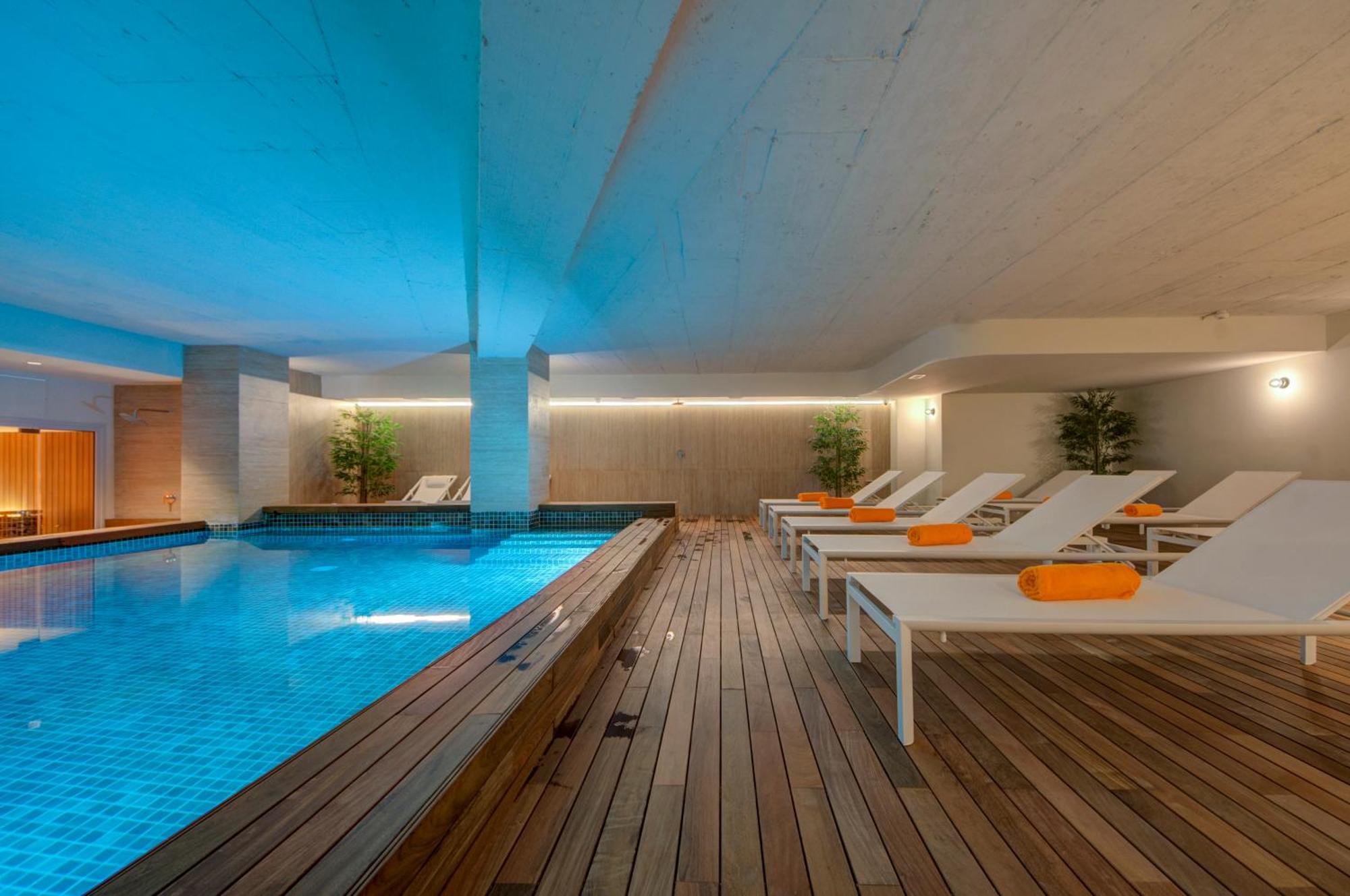 Noru Hotel Malta - Adults Only Hotel San Ġiljan Buitenkant foto