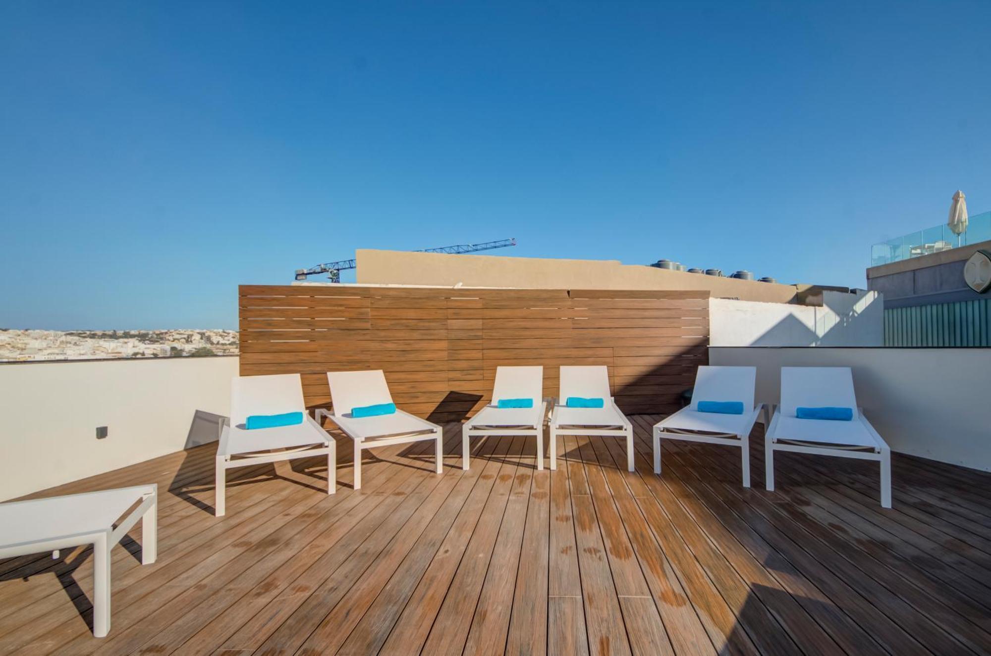 Noru Hotel Malta - Adults Only Hotel San Ġiljan Buitenkant foto