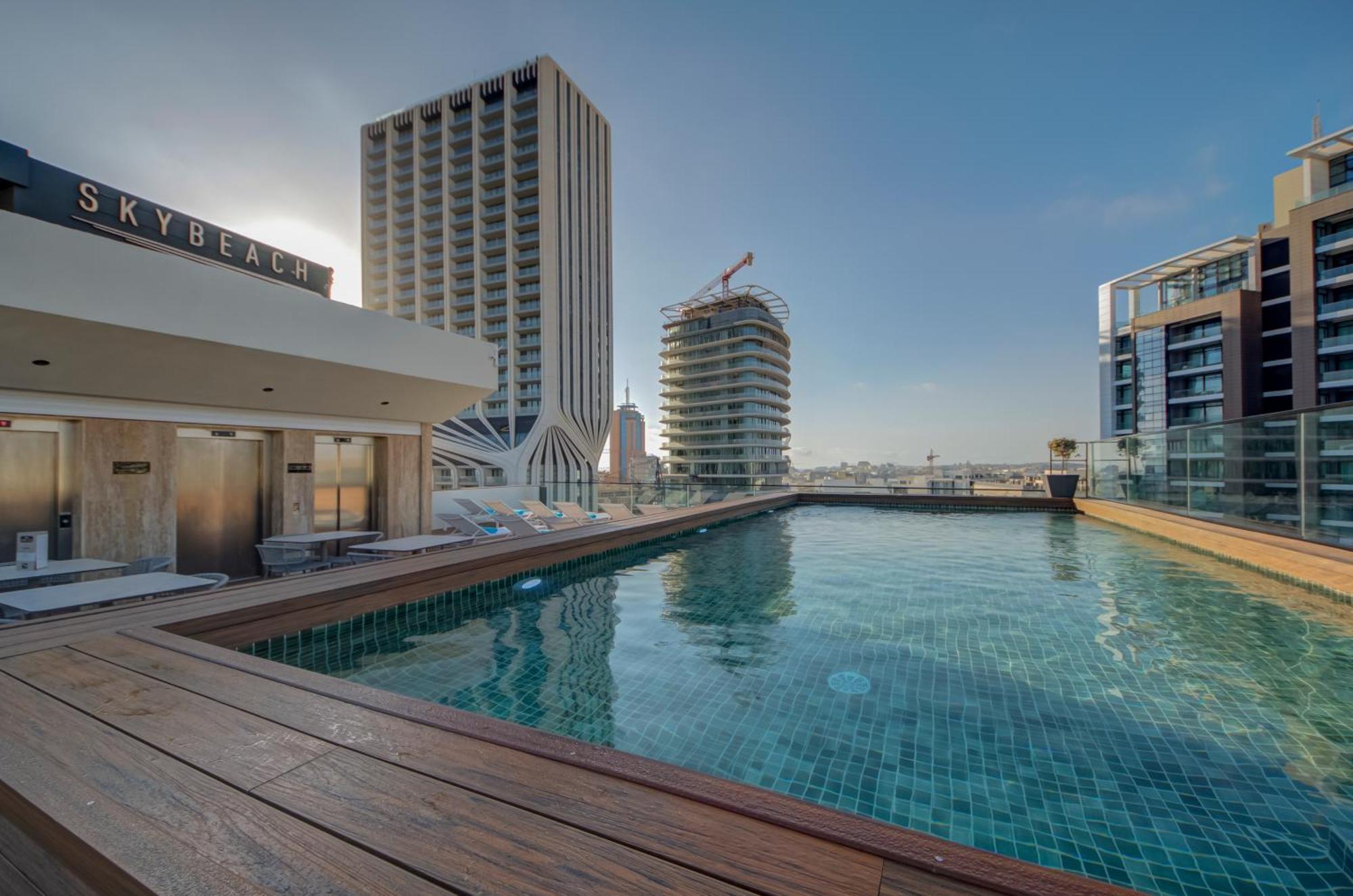 Noru Hotel Malta - Adults Only Hotel San Ġiljan Buitenkant foto
