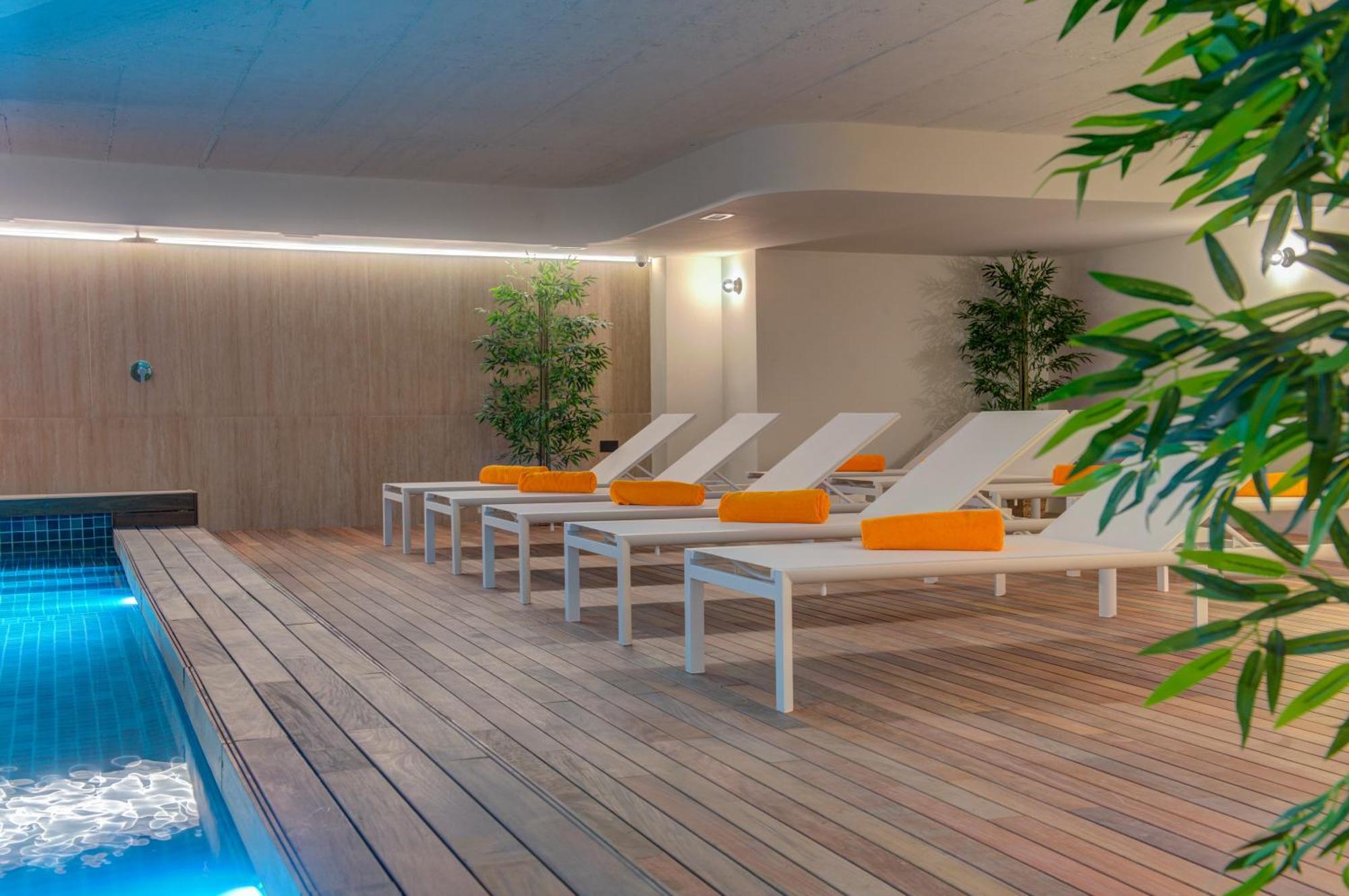 Noru Hotel Malta - Adults Only Hotel San Ġiljan Buitenkant foto