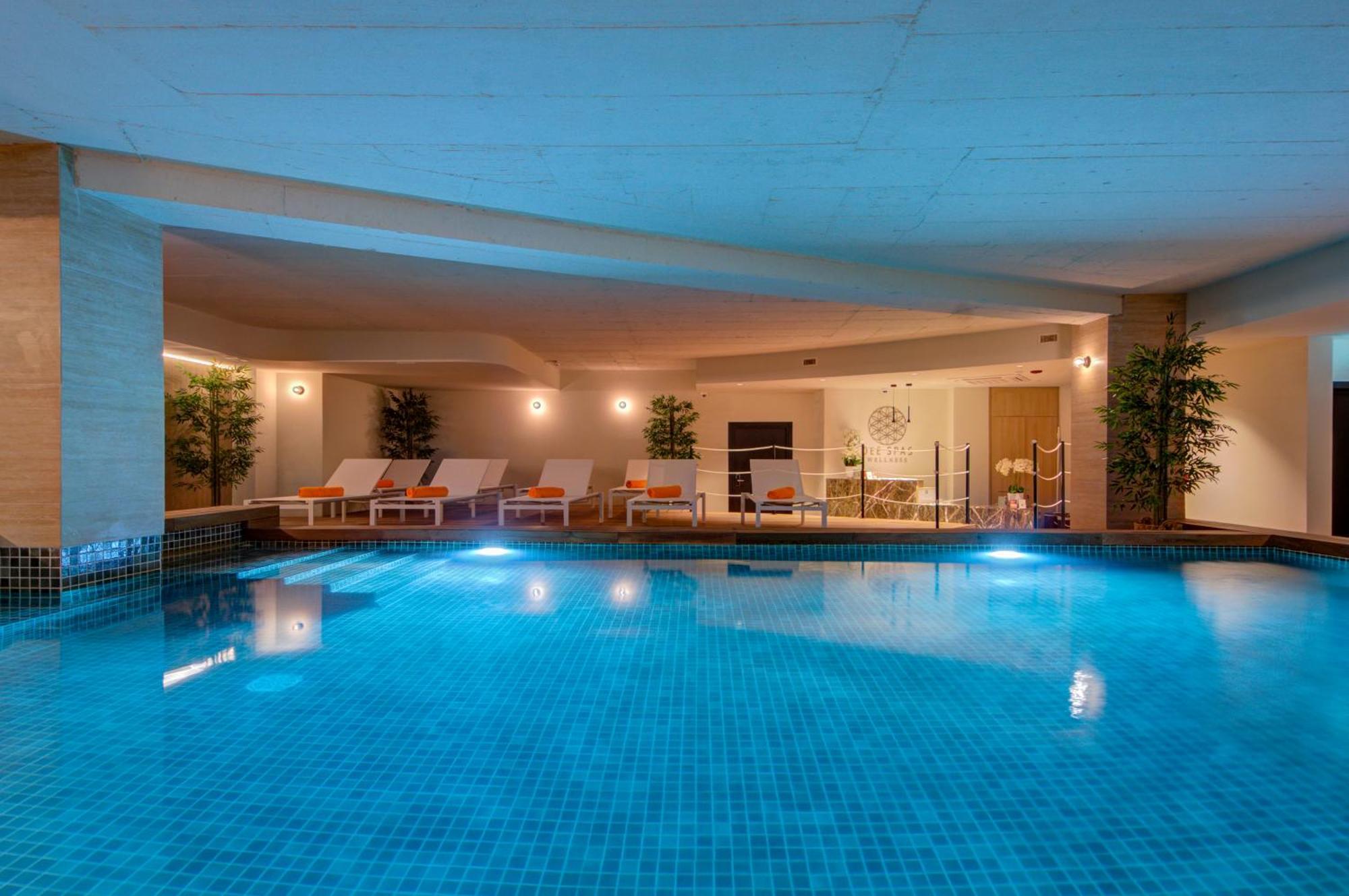 Noru Hotel Malta - Adults Only Hotel San Ġiljan Buitenkant foto