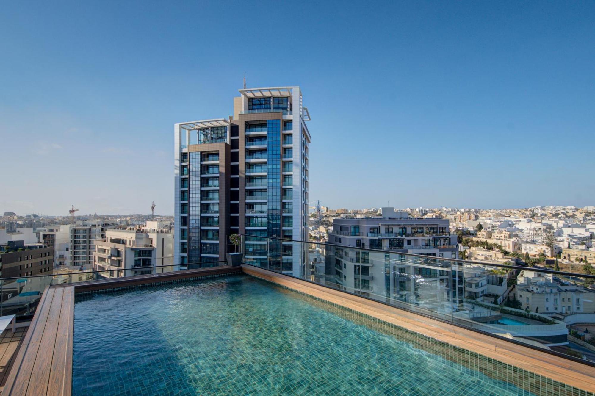 Noru Hotel Malta - Adults Only Hotel San Ġiljan Buitenkant foto