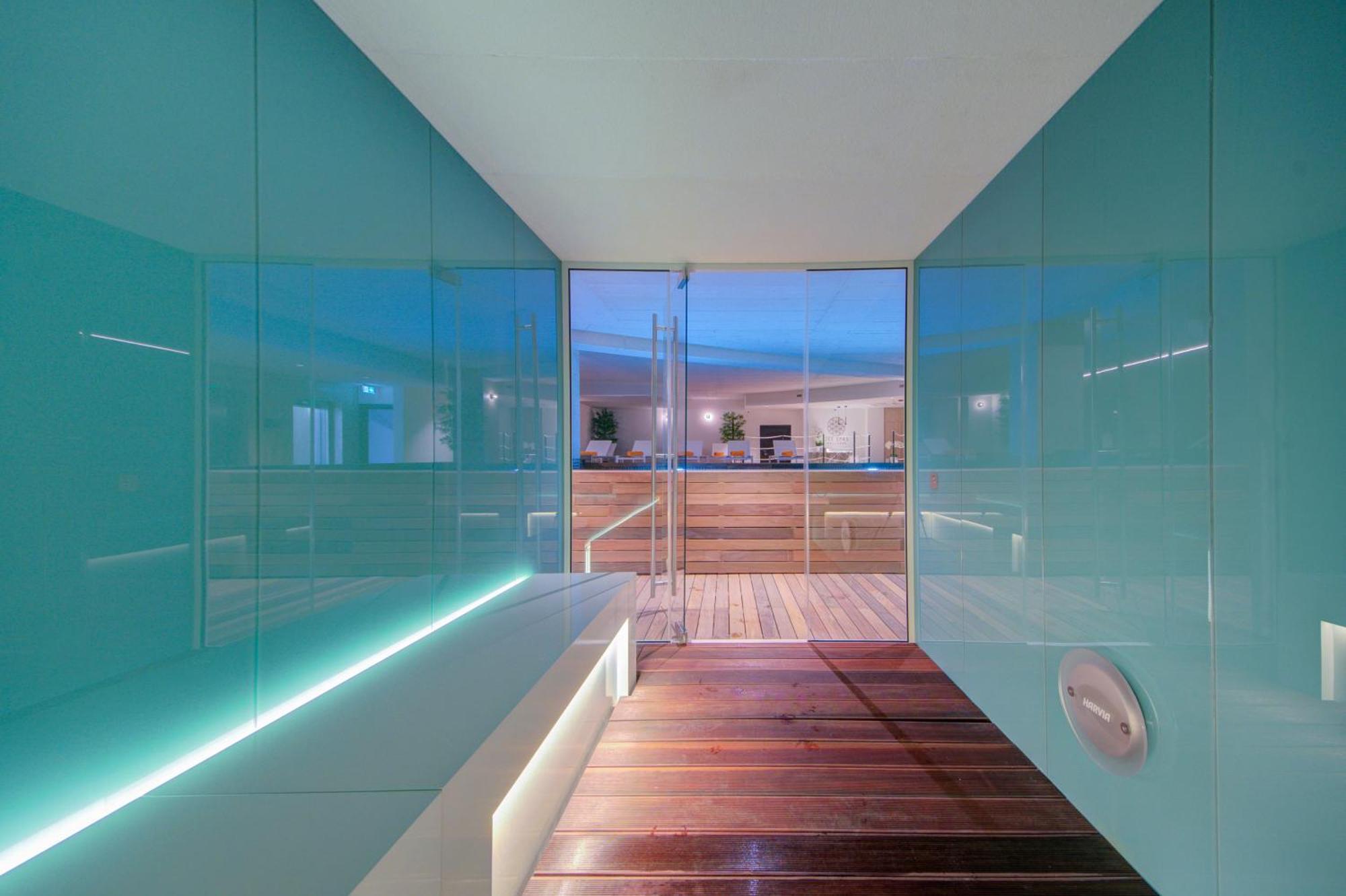 Noru Hotel Malta - Adults Only Hotel San Ġiljan Buitenkant foto